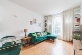 Rotherhithe Riverside Flat